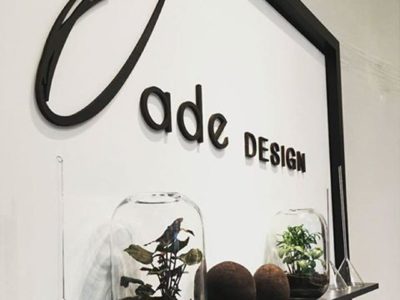 Jade Design – une signalétique murale pour leur showroom