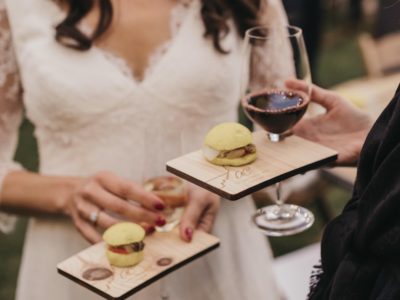 Tablettes cocktail à votre image pour l’évènementiel et les traiteurs