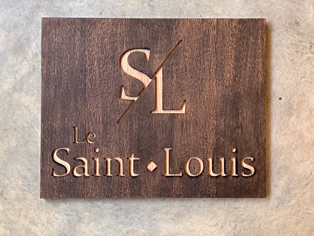 Plaque signalétique de résidence pour immobilier lamotte pour le programme Saint Louis