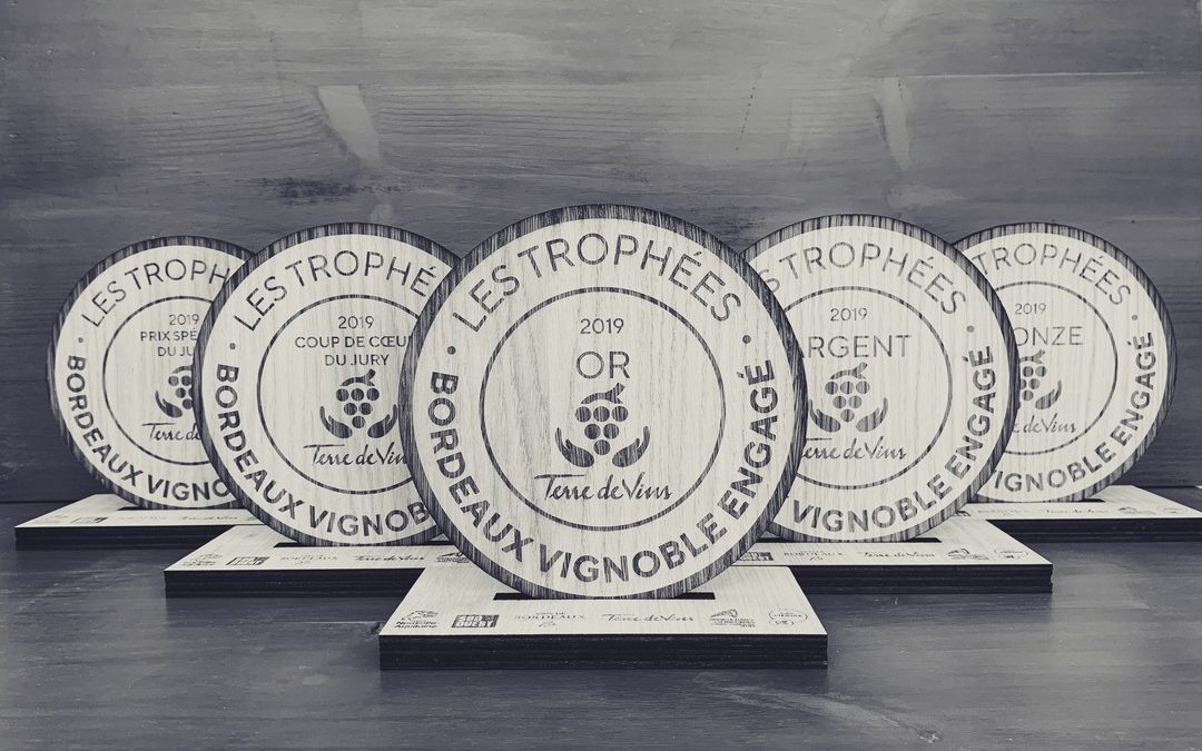 Trophées Bordeaux Vignoble Engagé : une création en chêne sur-mesure