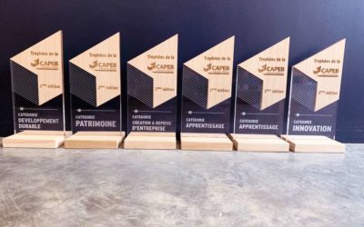 Trophées personnalisés en chêne et acrylique pour la CAPEB