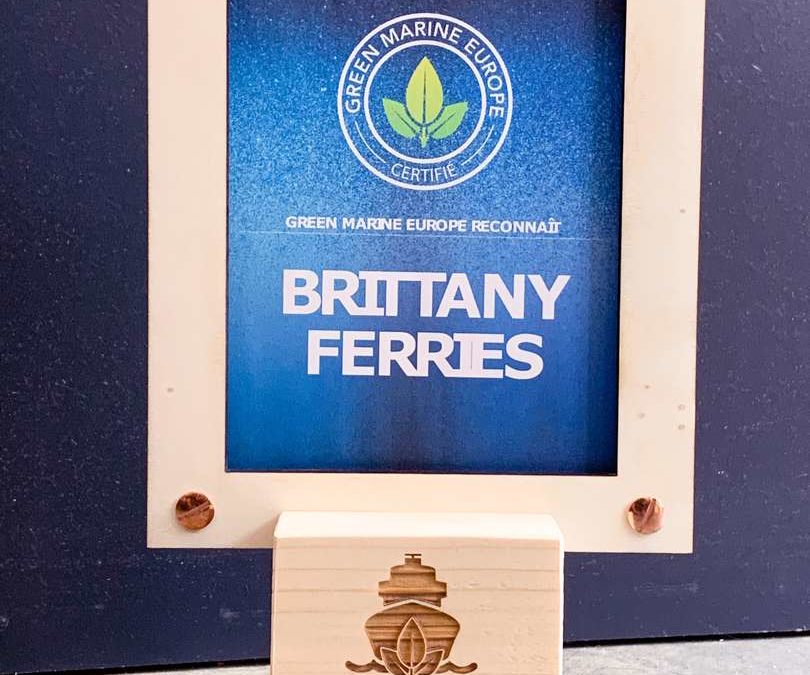 Trophées personnalisés en bois pour les Green Marine Europe Awards de Surfrider Europe